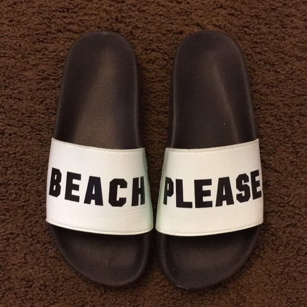 funny ‘beach please’ PINK slides!